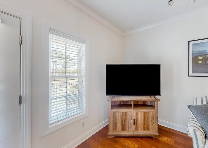 Dolphin Shores, Unit 3
