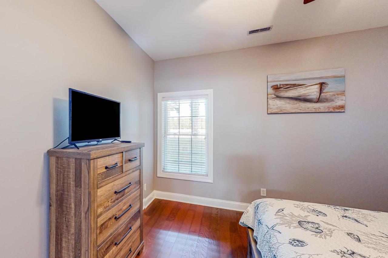 Dolphin Shores, Unit 3 Supply