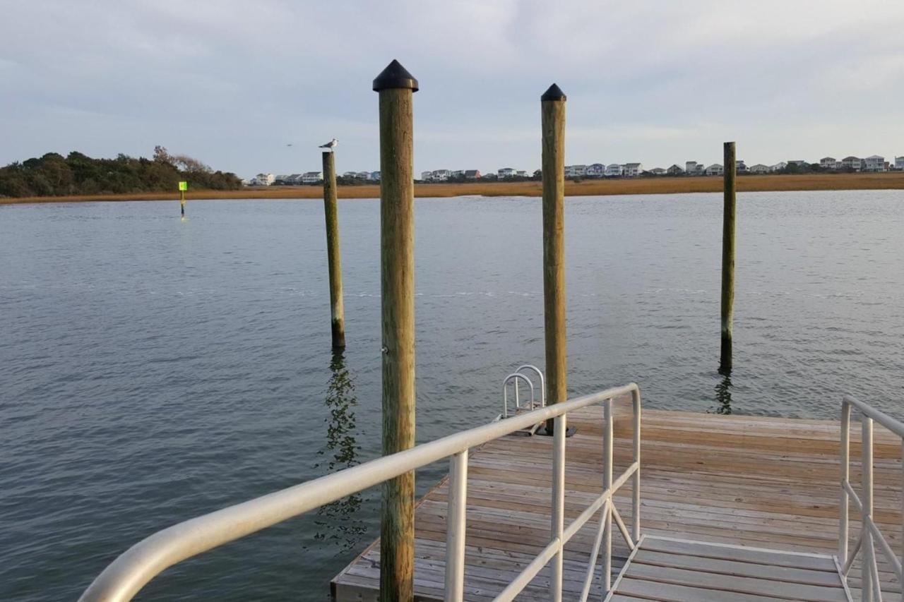 Apartment Dolphin Shores, Unit 3 *